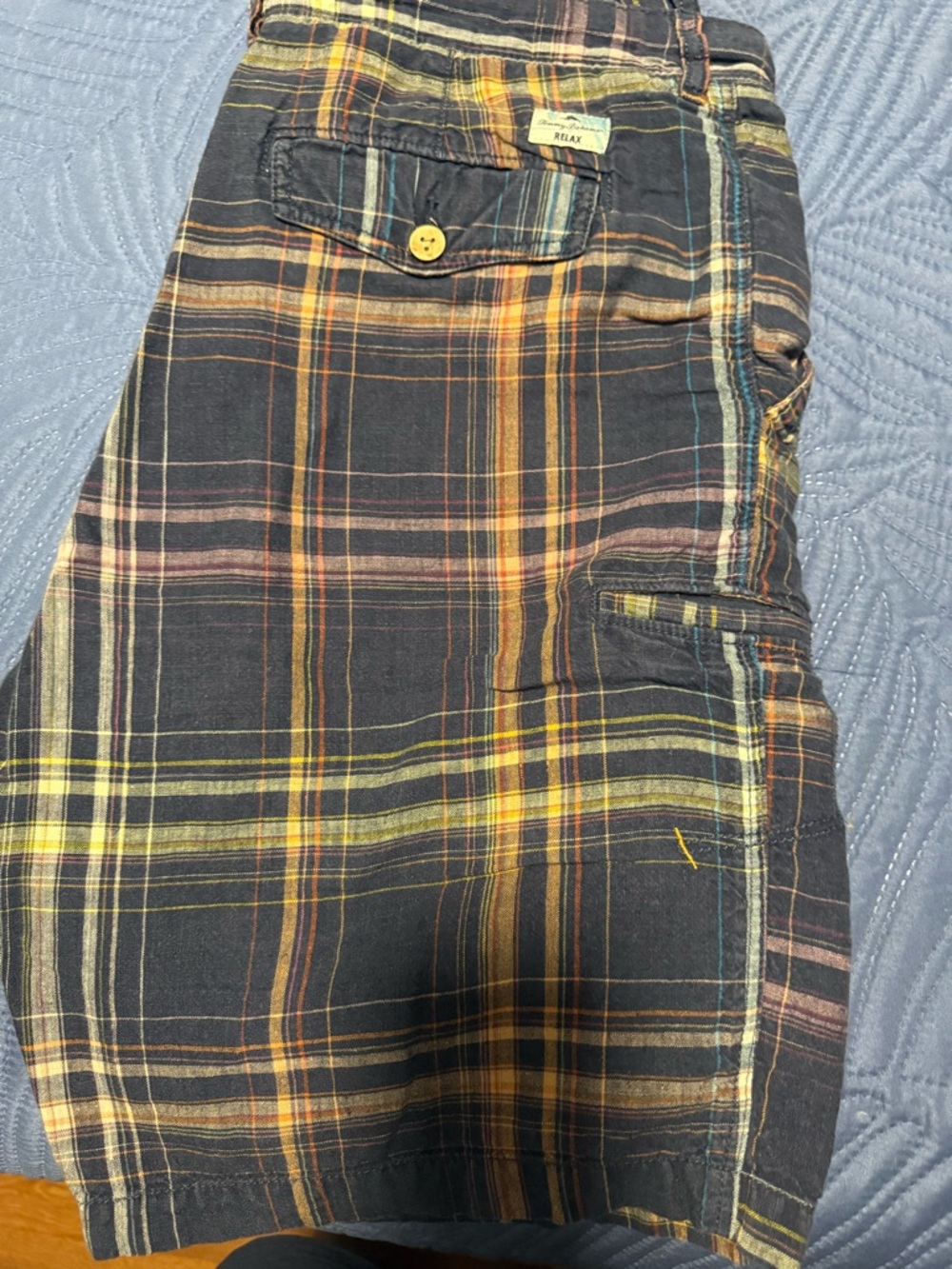 Men's  Plaid Casual Shorts - Lightweight Cotton
Tommy Bahama